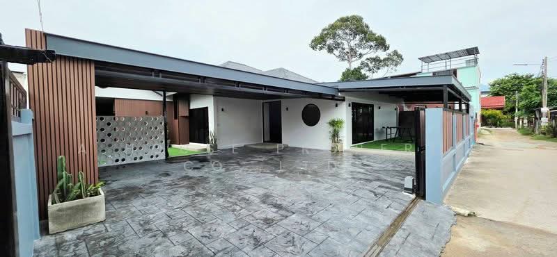 Newly renovated detached house for sale near Pattaya Technical College., Chon Buri (Pattaya), Na Kloe, Bang Lamung (Pattaya), Chon Buri (Pattaya), 3 Bedrooms, 452 sqm, Single Detached House For Sale, by A House Property Co.,Ltd., 500177419 - DDproperty.com