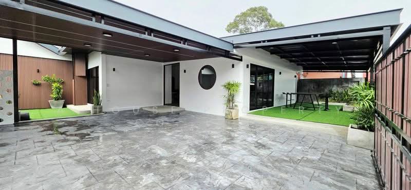 Newly renovated detached house for sale near Pattaya Technical College., Chon Buri (Pattaya), Na Kloe, Bang Lamung (Pattaya), Chon Buri (Pattaya), 3 Bedrooms, 452 sqm, Single Detached House For Sale, by A House Property Co.,Ltd., 500177419 - DDproperty.com