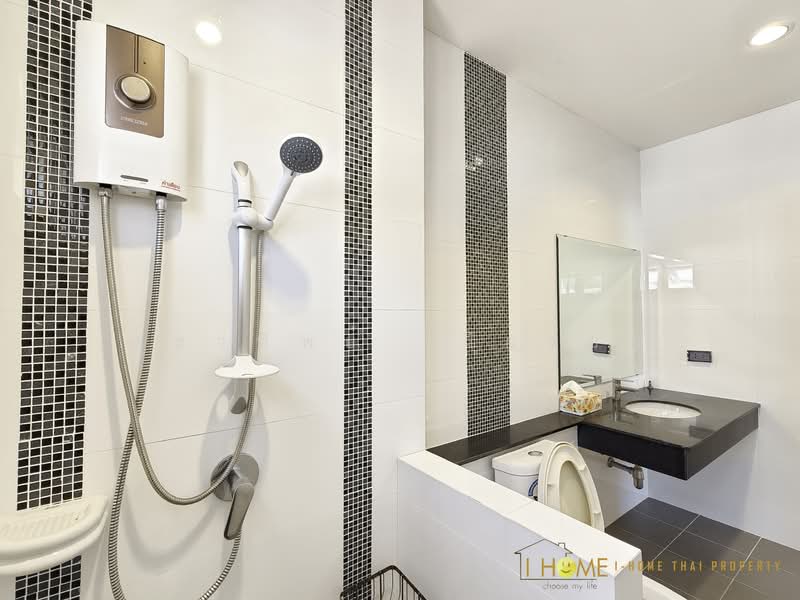 ม.ดิเอสตรีม, Chiang Mai, San Ton Pao, San Kamphaeng, Chiang Mai, 4 Bedrooms, 250 sqm, Single Detached House For Rent, by สุธาทิพย์ เมืองยศ, 500177424 - DDproperty.com