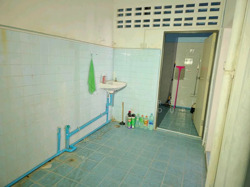 ให้เช่าตึกแถว 3ชั้น สีลม (ซอยพิพัฒน์2) ใกล้โรงเรียนเซนโยเซฟคอนแวนต์ BTSศาลาแดง MRTสีลม และ BTS, Bangkok, Silom, Bang Rak, Bangkok, , 210 sqm, Shophouse For Rent, by Forty-Six Real Estate Group, 500177438 - DDproperty.com