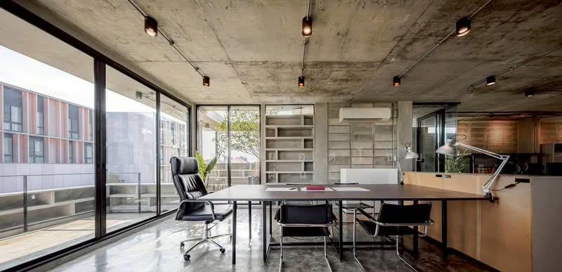 ขายที่ดินพร้อมสิ่งปลูกสร้าง อาคาร 3 ชั้น โมเดิร์นสไตล์ Brutal Loft เนื้อที่ 82 ตารางวา เขตจตุจักร, กรุงเทพ, จันทรเกษม, จตุจักร, กรุงเทพ, 486 ตร.ม., บ้านเดี่ยว ขาย, โดย สรภพ ยอดไชย (สีฝุ่น), 500177442 - DDproperty.com