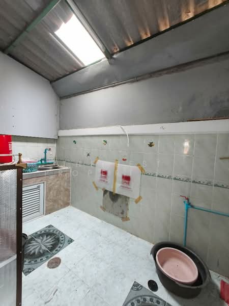 Pruksa 15 Thepharak : พฤกษา 15 เทพารักษ์, สมุทรปราการ, ถ.แพรกษา-ตำหรุ, แพรกษาใหม่, เมืองสมุทรปราการ, สมุทรปราการ, 100 ตร.ม., ทาวน์เฮ้าส์ ขาย, โดย The Best Property Agent, 500177471 - DDproperty.com