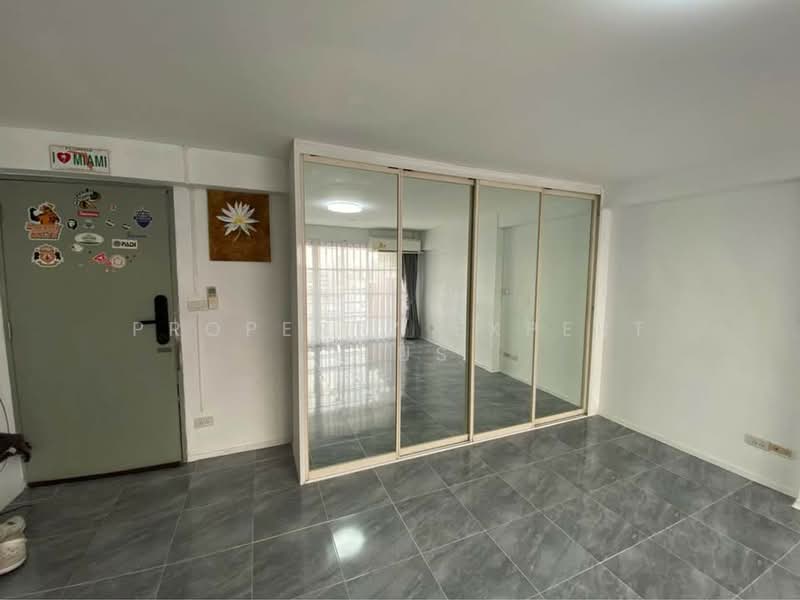 Living Place Ladprao 138 : ลีฟวิ่ง เพลส ลาดพร้าว 138, กรุงเทพ, 14 ลาดพร้าว, คลองจั่น, บางกะปิ, กรุงเทพ, 31 ตร.ม., คอนโด ขาย, โดย Property Expert Plus, 500177472 - DDproperty.com