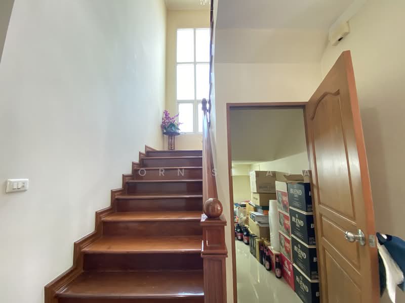 บ้านเดี่ยวสร้างเอง ลาดพร้าว101, Bangkok, Khlong Chan, Bang Kapi, Bangkok, 5 Bedrooms, 300 sqm, Single Detached House For Rent, by Supaporn Sekajarn, 500177497 - DDproperty.com