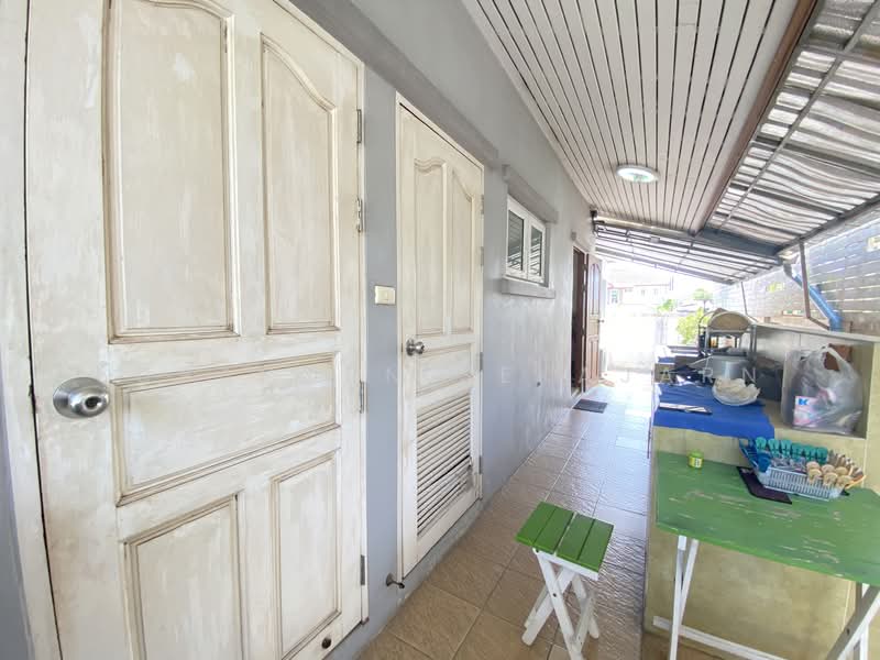 บ้านเดี่ยวสร้างเอง ลาดพร้าว101, Bangkok, Khlong Chan, Bang Kapi, Bangkok, 5 Bedrooms, 300 sqm, Single Detached House For Rent, by Supaporn Sekajarn, 500177497 - DDproperty.com