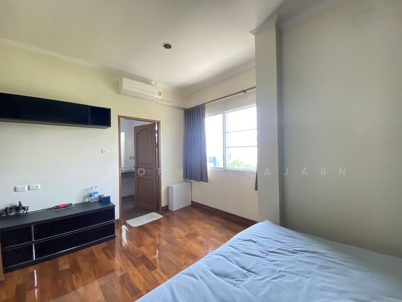 บ้านเดี่ยวสร้างเอง ลาดพร้าว101, Bangkok, Khlong Chan, Bang Kapi, Bangkok, 5 Bedrooms, 300 sqm, Single Detached House For Rent, by Supaporn Sekajarn, 500177497 - DDproperty.com