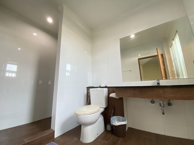 บ้านเดี่ยวสร้างเอง ลาดพร้าว101, Bangkok, Khlong Chan, Bang Kapi, Bangkok, 5 Bedrooms, 300 sqm, Single Detached House For Rent, by Supaporn Sekajarn, 500177497 - DDproperty.com