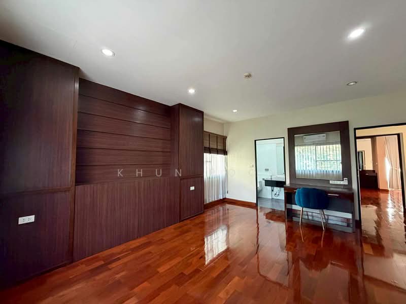 ให้เช่า! บ้านเดี่ยว 2 ชั้น ใจกลางเมือง ใกล้ห้างเอ็มโพเรียม เพียง 350 ม. (SPSSR117), กรุงเทพ, พร้อมมิตร, คลองตัน, คลองเตย, กรุงเทพ, 200 ตร.ม., บ้านเดี่ยว ให้เช่า, โดย Khun Poon, 500177516 - DDproperty.com