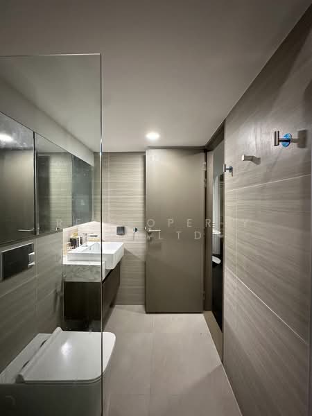 Park Origin Thonglor, Bangkok, Soi Thonglor 10, Sukhumvit Road, Khlong Tan Nua, Watthana, Bangkok, 2 Bedrooms, 43 sqm, Condo For Rent, by RE PROPERTY CO.,LTD., 500177522 - DDproperty.com