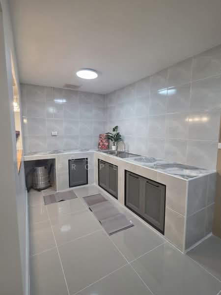 Warangkun Khlong 3 Village, Pathum Thani, Lam Luk Ka, Lam Luk Ka, Pathum Thani, 3 Bedrooms, 120 sqm, Townhouse For Sale, by Connex Property, 500177524 - DDproperty.com