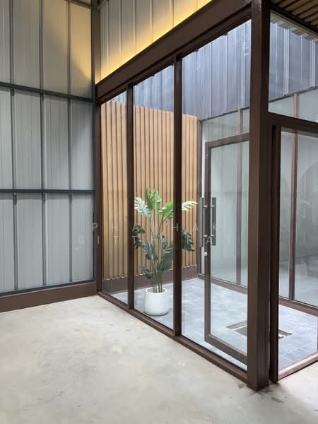 For Rent - Storix Srinakarin, Bangkok