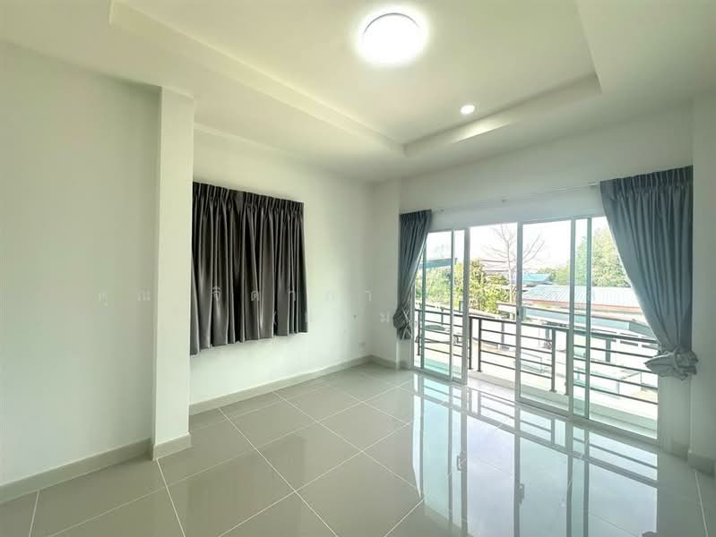 ออฟฟิศ + บ้าน 2 ชั้น 180.8 ตร.ว. ซอยแพรกษา5 ถนนสุขุมวิทสายเก่า, สมุทรปราการ, แพรกษา, เมืองสมุทรปราการ, สมุทรปราการ, 750 ตร.ม., บ้านเดี่ยว ขาย, โดย คุณ จิดาภา พันธุกุล (แอม), 500177583 - DDproperty.com