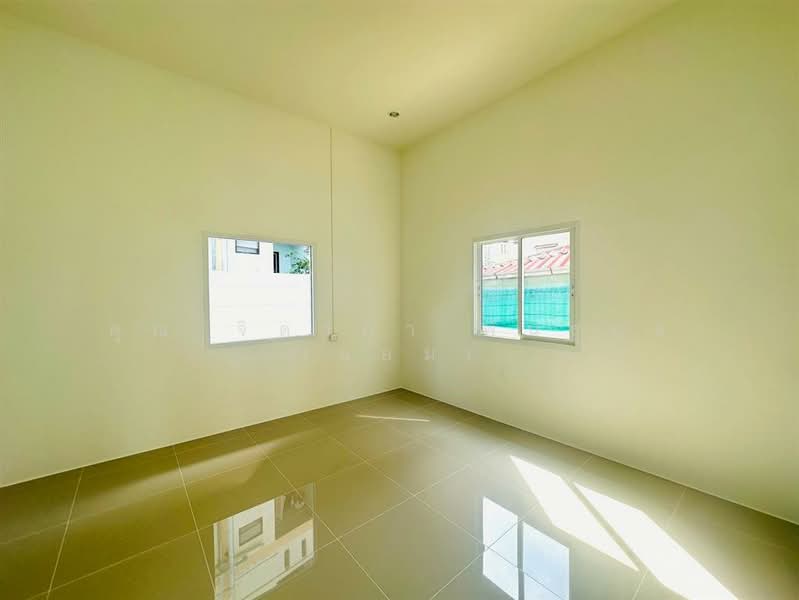 ออฟฟิศ + บ้าน 2 ชั้น 180.8 ตร.ว. ซอยแพรกษา5 ถนนสุขุมวิทสายเก่า, Samut Prakan, Phraeksa, Muang Samut Prakarn, Samut Prakan, 3 Bedrooms, 750 sqm, Single Detached House For Sale, by คุณ จิดาภา พันธุกุล (แอม), 500177583 - DDproperty.com