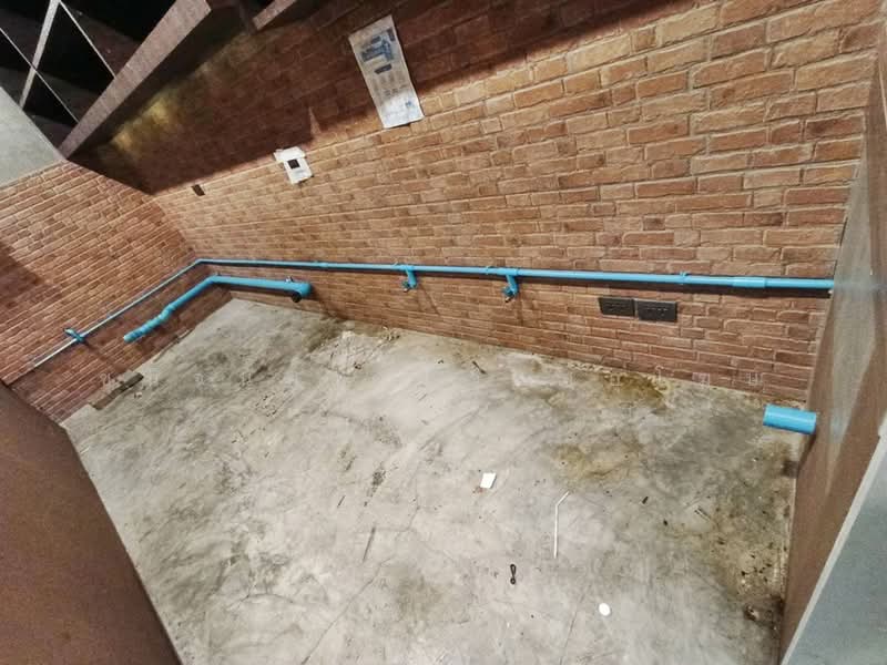 Space 130 sqm. on Ground Floor in Nana for Restaurant of Cafe, กรุงเทพ, Sukhumvit, คลองเตยเหนือ, วัฒนา, กรุงเทพ, 130 ตร.ม., พื้นที่ขายของ ให้เช่า, โดย ชนิจนันท์ มีวงศ์อุโฆษ, 500177585 - DDproperty.com