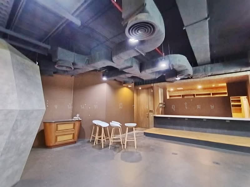 Space 130 sqm. on Ground Floor in Nana for Restaurant of Cafe, กรุงเทพ, Sukhumvit, คลองเตยเหนือ, วัฒนา, กรุงเทพ, 130 ตร.ม., พื้นที่ขายของ ให้เช่า, โดย ชนิจนันท์ มีวงศ์อุโฆษ, 500177585 - DDproperty.com