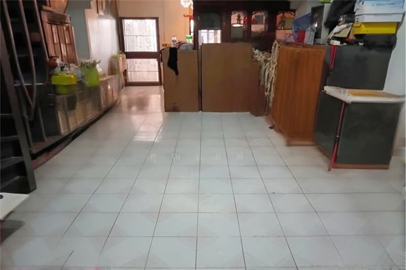 For Sale - ขายทาวน์เฮ้าส์ 2 ชั้น 17 ตรว. ซอยสะพานขวา ประชาราษฎร์ สาย 2 บางซื่อ ใกล้รถไฟฟ้า, Bangkok