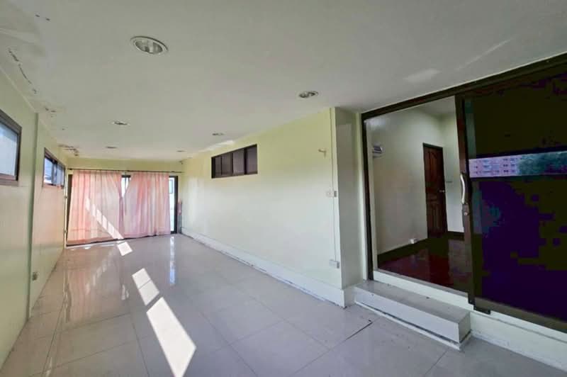 ศรีนครินทร์ 5, กรุงเทพ, ศรีนครินทร์, หัวหมาก, บางกะปิ, กรุงเทพ, 300 ตร.ม., บ้านเดี่ยว ขาย, โดย คุณแจ่ม, 500177594 - DDproperty.com