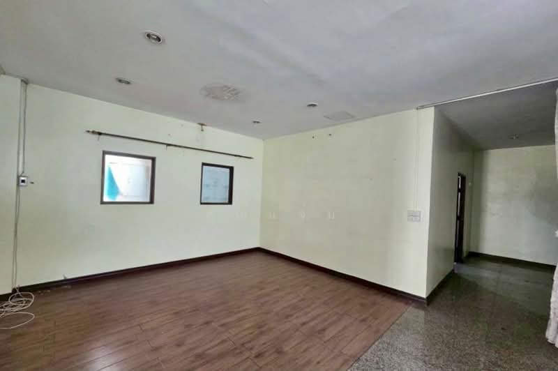 ศรีนครินทร์ 5, กรุงเทพ, ศรีนครินทร์, หัวหมาก, บางกะปิ, กรุงเทพ, 300 ตร.ม., บ้านเดี่ยว ขาย, โดย คุณแจ่ม, 500177594 - DDproperty.com