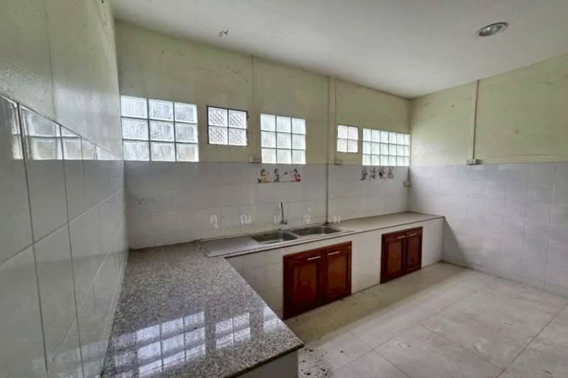 ศรีนครินทร์ 5, Bangkok, ศรีนครินทร์, Hua Mak, Bang Kapi, Bangkok, 4 Bedrooms, 300 sqm, Single Detached House For Sale, by คุณแจ่ม, 500177594 - DDproperty.com