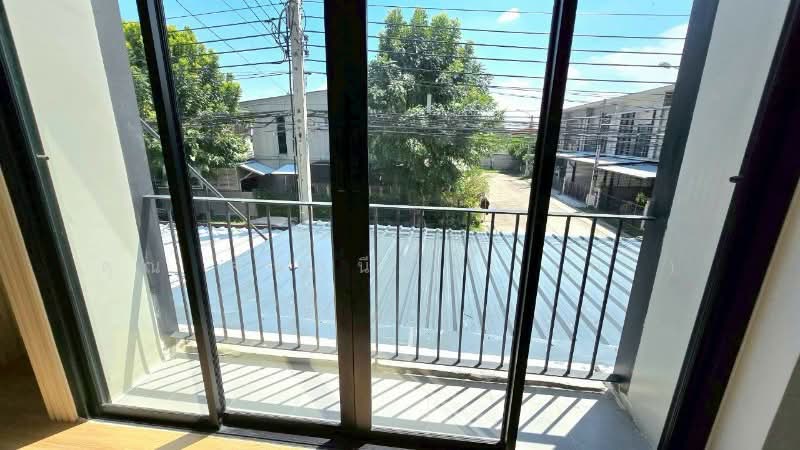 Pruksa Lite Lox Donmuang, Bangkok, Soi Thoet Rachan 45, Si Khan, Don Mueang, Bangkok, 3 Bedrooms, 130 sqm, Townhouse For Sale, by คุณ ศันสนีย์ ( เก๋ ), 500177600 - DDproperty.com