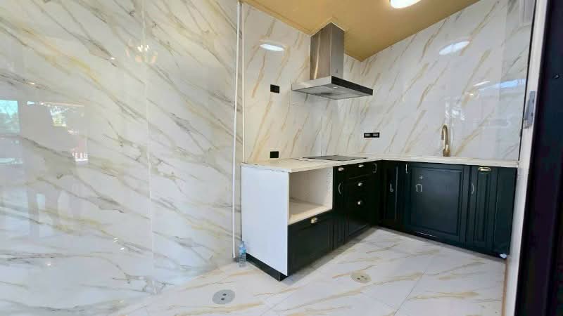 Pruksa Lite Lox Donmuang, Bangkok, Soi Thoet Rachan 45, Si Khan, Don Mueang, Bangkok, 3 Bedrooms, 130 sqm, Townhouse For Sale, by คุณ ศันสนีย์ ( เก๋ ), 500177600 - DDproperty.com