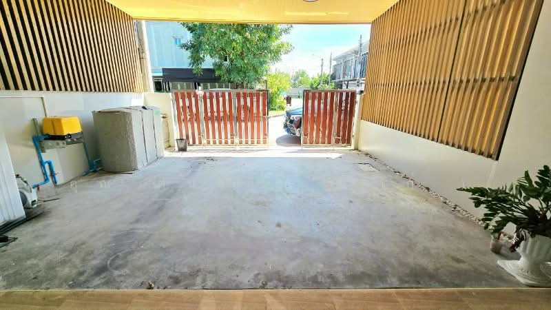 Pruksa Lite Lox Donmuang : พฤกษาไลท์ ล็อกซ์ ดอนเมือง, กรุงเทพ, ซอย เทิดราชัน 45, สีกัน, ดอนเมือง, กรุงเทพ, 130 ตร.ม., ทาวน์เฮ้าส์ ขาย, โดย คุณ ศันสนีย์ ( เก๋ ), 500177600 - DDproperty.com