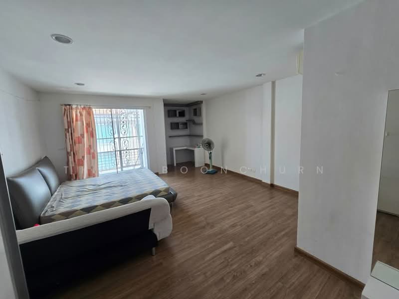 Baan Klang Muang Sathorn-Taksin 2 : บ้านกลางเมือง สาทร-ตากสิน 2, กรุงเทพ, ถนนกัลปพฤกษ์, บางค้อ, จอมทอง, กรุงเทพ, 170 ตร.ม., ทาวน์เฮ้าส์ ให้เช่า, โดย Thiti Boonchurn, 500177613 - DDproperty.com