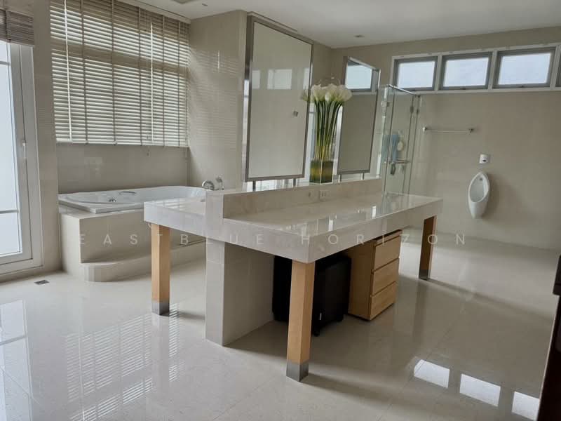 Karuehaad Tayard, Nonthaburi, Bang Phut, Pak Kret, Nonthaburi, 4 Bedrooms, 449 sqm, Single Detached House For Sale, by Eastblue Horizon, 500177622 - DDproperty.com