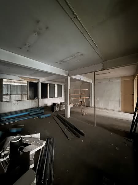 ขายอาคารพาณิชย์ขนาดใหญ่ ติดถนนรัชดาภิเษก พร้อมผู้เช่า, Bangkok, รัชดาภิเษก, Huai Khwang, Huai Khwang, Bangkok, , 950 sqm, Shophouse For Sale, by Suchanya Piboonwiput, 500177642 - DDproperty.com