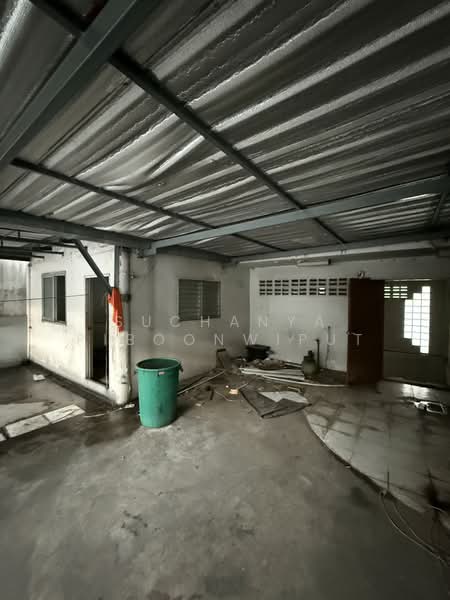 ขายอาคารพาณิชย์ขนาดใหญ่ ติดถนนรัชดาภิเษก พร้อมผู้เช่า, Bangkok, รัชดาภิเษก, Huai Khwang, Huai Khwang, Bangkok, , 950 sqm, Shophouse For Sale, by Suchanya Piboonwiput, 500177642 - DDproperty.com