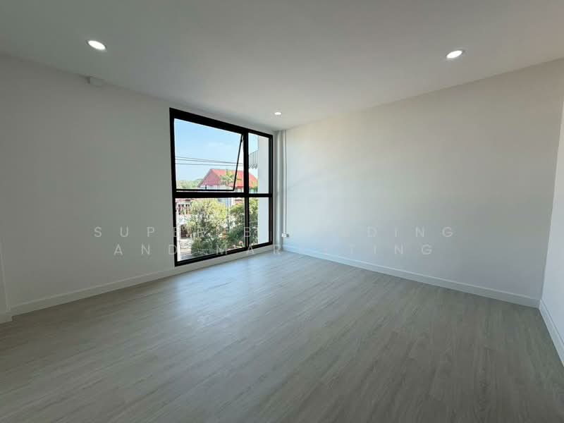 ตึกเเถว ซอย นนทบุรี 46 (ซอยไทยานนท์), นนทบุรี, สนามบินน้ำ, ท่าทราย, เมืองนนทบุรี, นนทบุรี, 150 ตร.ม., ตึกแถว-อาคารพาณิชย์ ขาย, โดย Super B Estate Co., Ltd, 500177660 - DDproperty.com