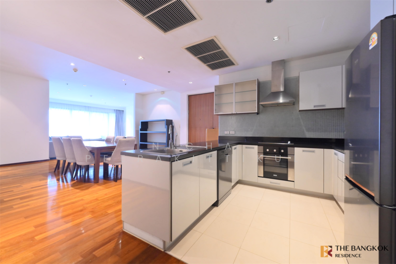 The Lakes, Bangkok, 123 Ratchadaphisek Road, Khlong Toei, Khlong Toei, Bangkok, 3 Bedrooms, 210 sqm, Condo For Rent, by Nicha Peerakittikul, 500177666 - DDproperty.com