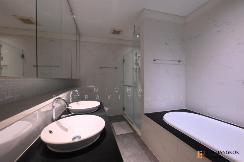 The Lakes, Bangkok, 123 Ratchadaphisek Road, Khlong Toei, Khlong Toei, Bangkok, 3 Bedrooms, 210 sqm, Condo For Rent, by Nicha Peerakittikul, 500177666 - DDproperty.com