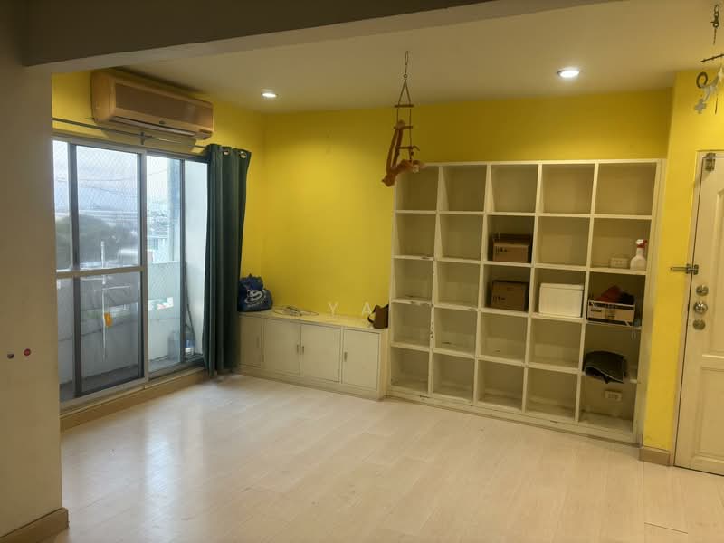 Baan Suanthon Ratchada, Bangkok, 60 Chuea Phloeng 2 Alley, Jom Phon, Chatuchak, Bangkok, 2 Bedrooms, 85 sqm, Condo For Sale, by Ya, 500177667 - DDproperty.com