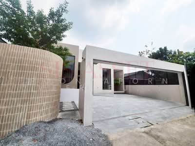 ขาย - บ้านเดี่ยวสไตล์โมเดิร์น - ซอยนวมินทร์ 24, กรุงเทพ
