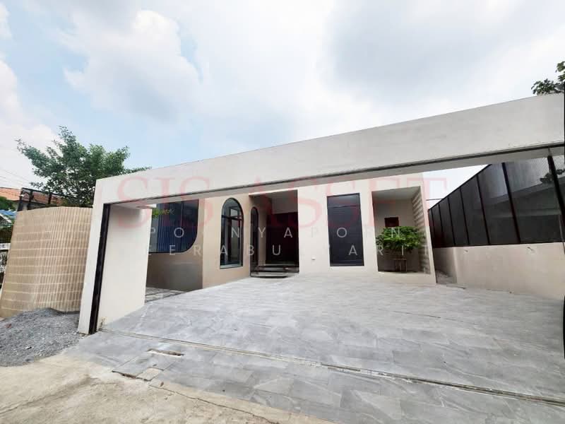 บ้านเดี่ยวสไตล์โมเดิร์น - ซอยนวมินทร์ 24, Bangkok, Khlong Kum, Bueng Kum, Bangkok, 3 Bedrooms, 294 sqm, Single Detached House For Sale, by Poonyaporn Veerabulyarit, 500177668 - DDproperty.com