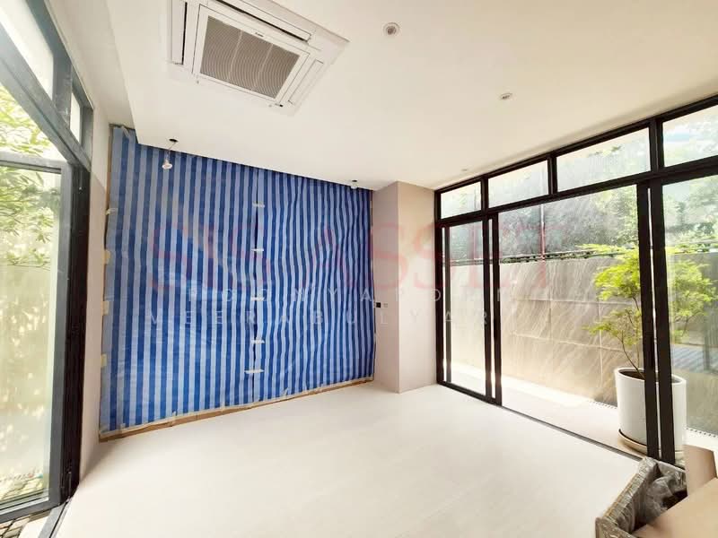 บ้านเดี่ยวสไตล์โมเดิร์น - ซอยนวมินทร์ 24, Bangkok, Khlong Kum, Bueng Kum, Bangkok, 3 Bedrooms, 294 sqm, Single Detached House For Sale, by Poonyaporn Veerabulyarit, 500177668 - DDproperty.com