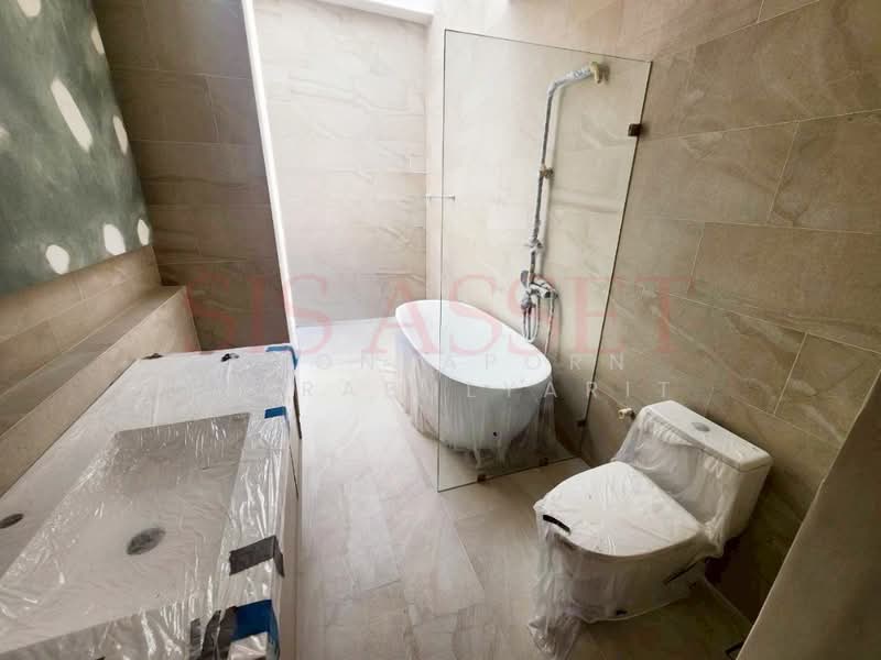 บ้านเดี่ยวสไตล์โมเดิร์น - ซอยนวมินทร์ 24, กรุงเทพ, คลองกุ่ม, บึงกุ่ม, กรุงเทพ, 294 ตร.ม., บ้านเดี่ยว ขาย, โดย Poonyaporn Veerabulyarit, 500177668 - DDproperty.com