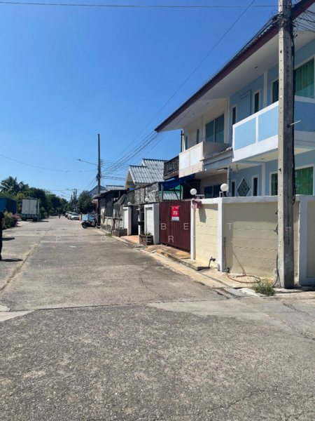 หมู่บ้านอัศวะ สมุทรสาคร, สมุทรสาคร, ท่าทราย, เมืองสมุทรสาคร, สมุทรสาคร, 154 ตร.ม., บ้านแฝด ขาย, โดย The Best Property กวาง, 500177674 - DDproperty.com