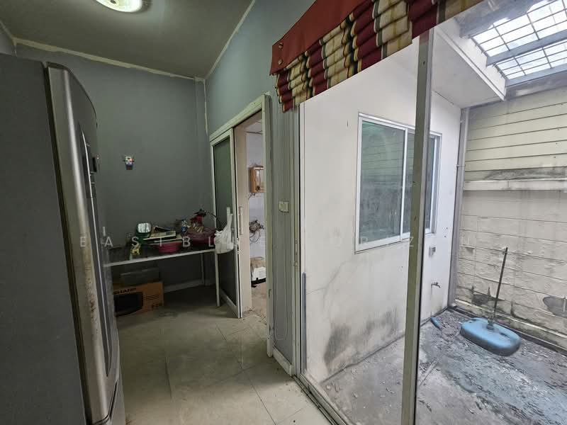 Prinyaluck Ekachai-Bangbon, Bangkok, Ekachai Road, Bang Bon, Bang Bon, Bangkok, 4 Bedrooms, 177 sqm, Townhouse For Sale, by Eastblue Horizon, 500177692 - DDproperty.com