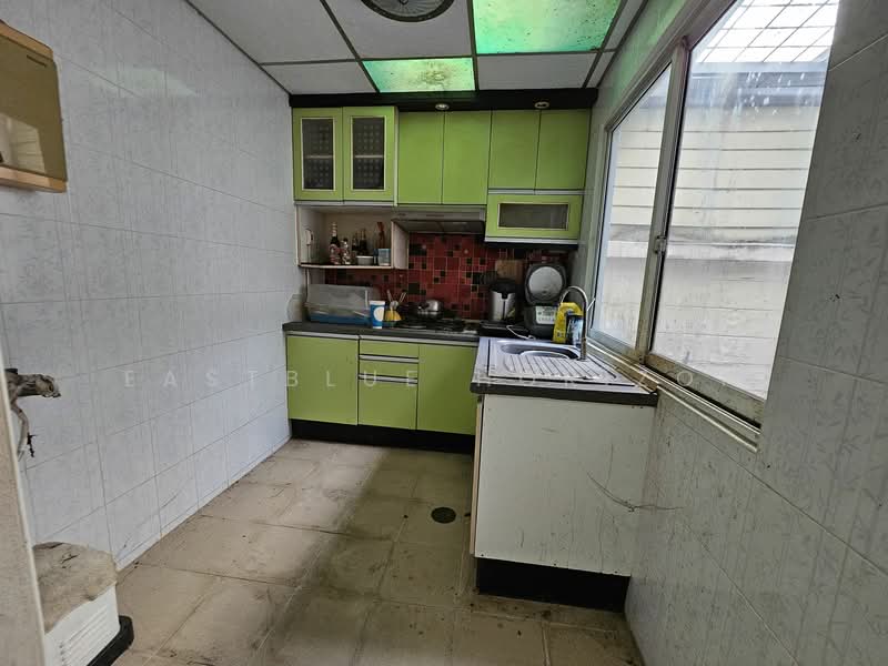 Prinyaluck Ekachai-Bangbon, Bangkok, Ekachai Road, Bang Bon, Bang Bon, Bangkok, 4 Bedrooms, 177 sqm, Townhouse For Sale, by Eastblue Horizon, 500177692 - DDproperty.com