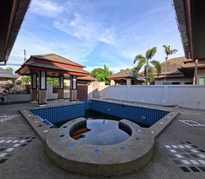 Baan Piam Mongkhon, Chon Buri (Pattaya), Huai Yai, Bang Lamung (Pattaya), Chon Buri (Pattaya), 3 Bedrooms, 250 sqm, Villa For Sale, by วนัชภรณ์ แก้วลาน, 500177693 - DDproperty.com