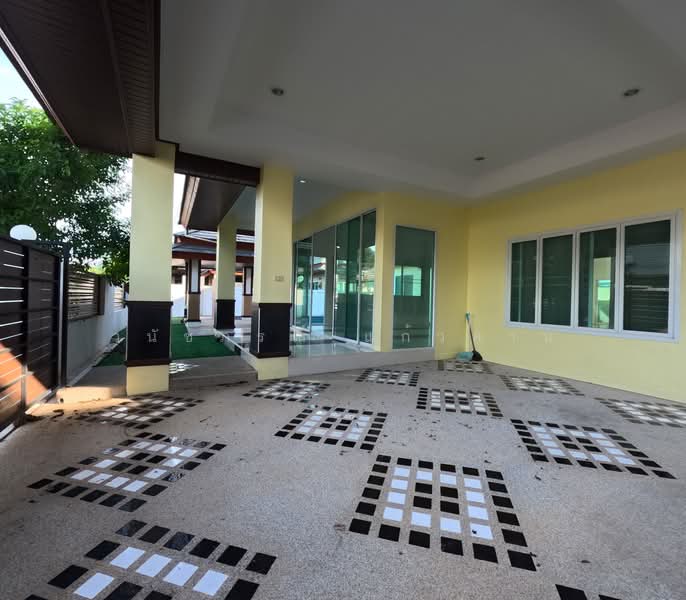 Baan Piam Mongkhon, Chon Buri (Pattaya), Huai Yai, Bang Lamung (Pattaya), Chon Buri (Pattaya), 3 Bedrooms, 250 sqm, Villa For Sale, by วนัชภรณ์ แก้วลาน, 500177693 - DDproperty.com