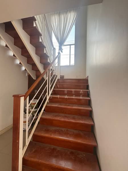 House 3 Bedroom 4 Bathroom for Sale in Chaiyapruek Pattaya, Chon Buri (Pattaya), Nong Pru, Bang Lamung (Pattaya), Chon Buri (Pattaya), 3 Bedrooms, 244 sqm, Single Detached House For Sale, by PLC Real Estate, 500177699 - DDproperty.com