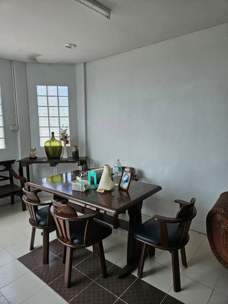 ขาย - ขายบ้านเดี่ยวใกล้ มอ. หมู่บ้านอิงกลม, สงขลา