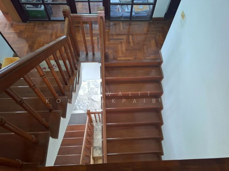 ขาย บ้านเดี่ยว 2 ชั้น ใกล้โลตัสบางแค ซอยเพชรเกษม68 แยก34 ซอยแสงเพชร หลังมุม บ้านหลังใหญ่ 214 ตารางวา, กรุงเทพ, บางแคเหนือ, บางแค, กรุงเทพ, 380 ตร.ม., บ้านเดี่ยว ขาย, โดย CHAWALIT KONGSAKPAIBUL, 500177708 - DDproperty.com