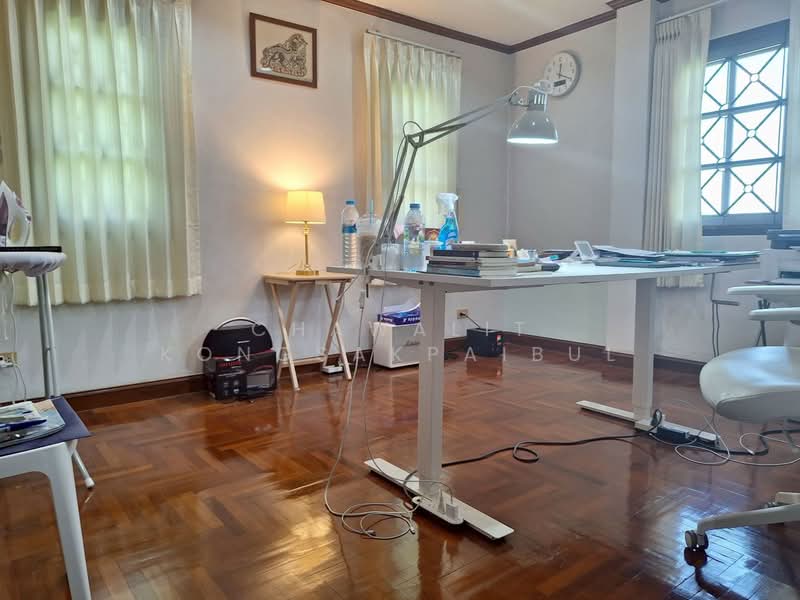 For Sale: Two-story detached house near Lotus Bang Khae, Soi Phetkasem 68, Intersection 34, Soi Saen, Bangkok, Bang Kae Nua, Bang Khae, Bangkok, 3 Bedrooms, 380 sqm, Single Detached House For Sale, by CHAWALIT KONGSAKPAIBUL, 500177708 - DDproperty.com