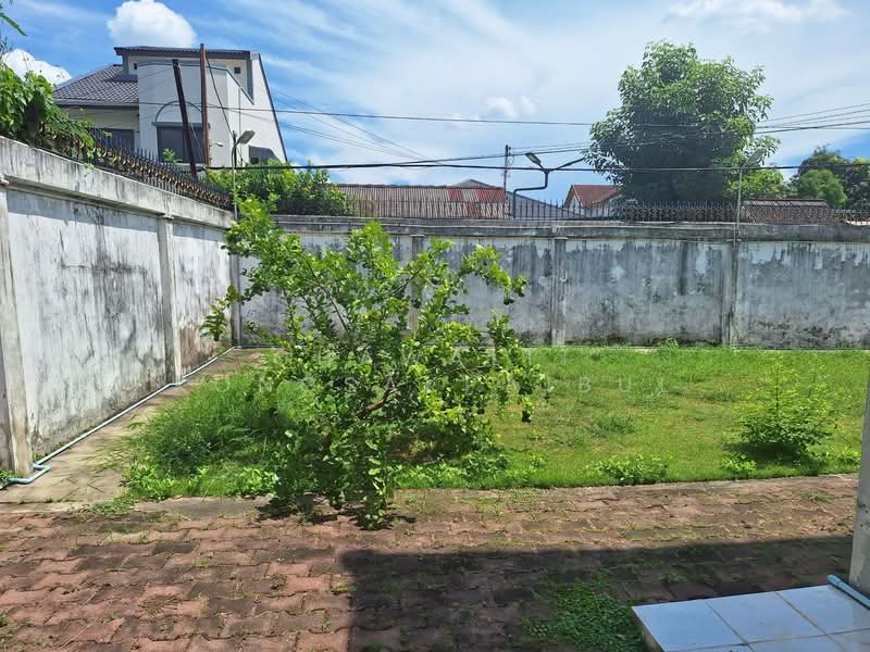 ขาย บ้านเดี่ยว 2 ชั้น ใกล้โลตัสบางแค ซอยเพชรเกษม68 แยก34 ซอยแสงเพชร หลังมุม บ้านหลังใหญ่ 214 ตารางวา, กรุงเทพ, บางแคเหนือ, บางแค, กรุงเทพ, 380 ตร.ม., บ้านเดี่ยว ขาย, โดย CHAWALIT KONGSAKPAIBUL, 500177708 - DDproperty.com