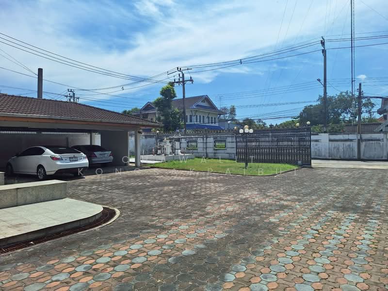 ขาย บ้านเดี่ยว 2 ชั้น ใกล้โลตัสบางแค ซอยเพชรเกษม68 แยก34 ซอยแสงเพชร หลังมุม บ้านหลังใหญ่ 214 ตารางวา, กรุงเทพ, บางแคเหนือ, บางแค, กรุงเทพ, 380 ตร.ม., บ้านเดี่ยว ขาย, โดย CHAWALIT KONGSAKPAIBUL, 500177708 - DDproperty.com