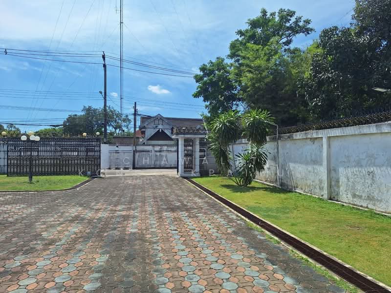 For Sale: Two-story detached house near Lotus Bang Khae, Soi Phetkasem 68, Intersection 34, Soi Saen, Bangkok, Bang Kae Nua, Bang Khae, Bangkok, 3 Bedrooms, 380 sqm, Single Detached House For Sale, by CHAWALIT KONGSAKPAIBUL, 500177708 - DDproperty.com